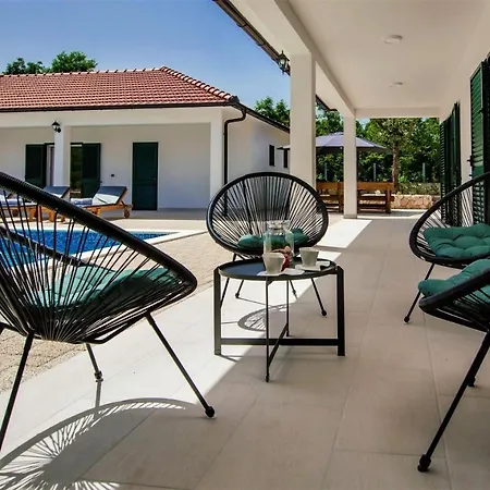 Villa Dubravka, - Makarska *